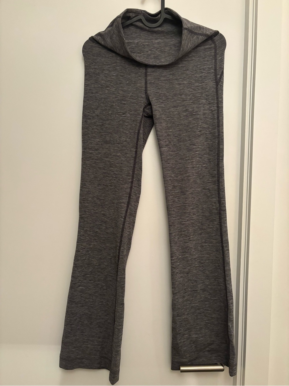 Lululemon Super-High-Rise Flared Pant Nulu